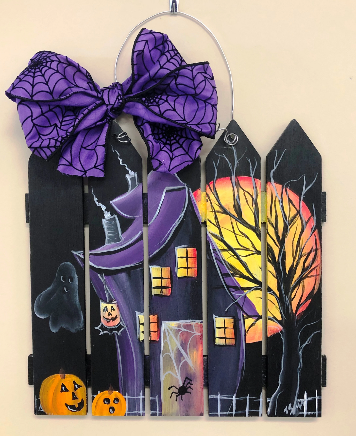 Haunted House Fence Wall decor